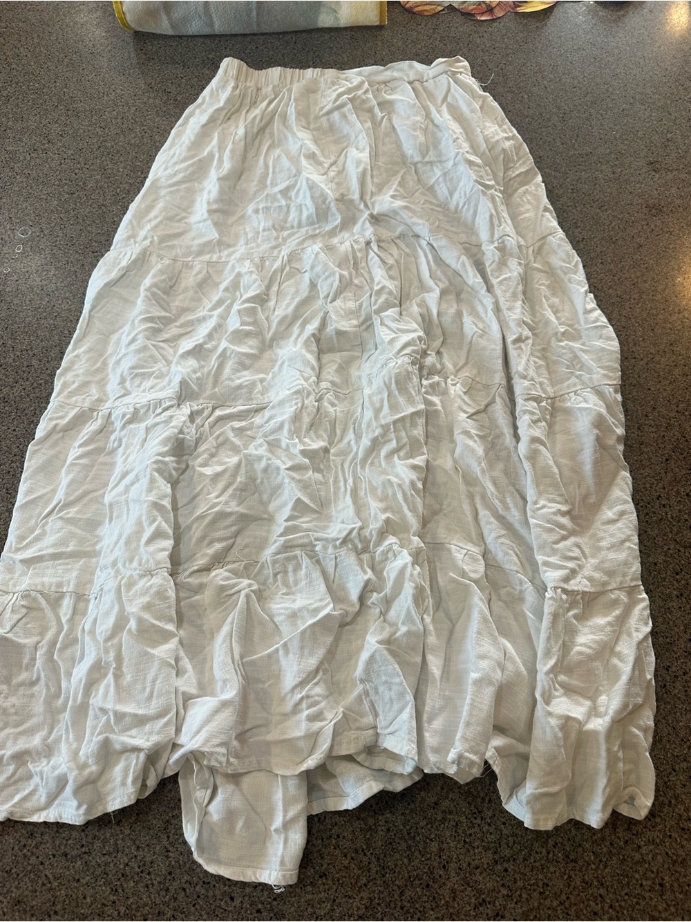 Women’s WhiteMaxi Skirt
